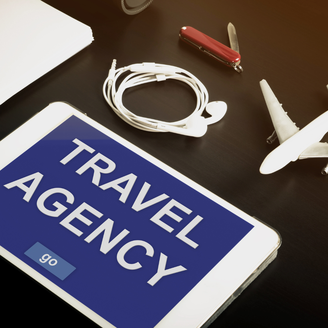 how do online travel agents make money